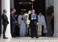 Κηδεία Μαρινέλλας: H Ελλάδα αποχαιρέτησε τη σπουδαία ερμηνεύτρια-Ποιοι έδωσαν το “παρών”