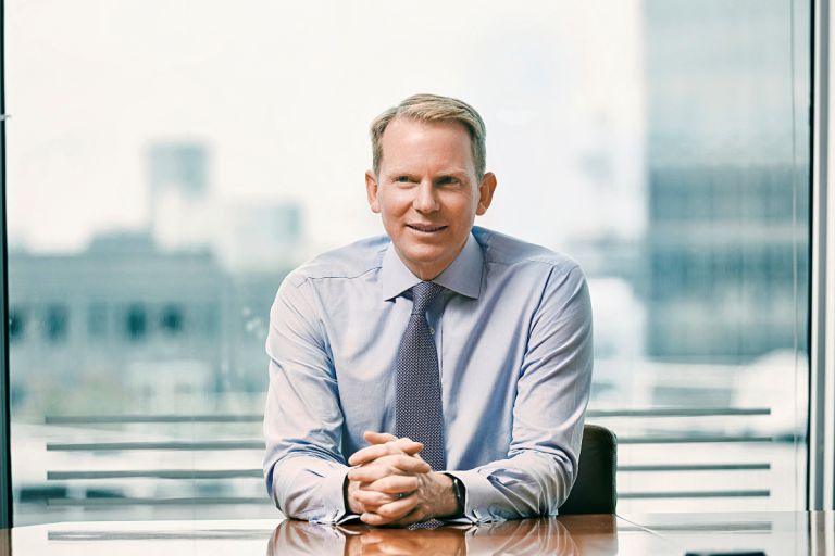 Lloyd’s: Συνεχίζει την κάλυψη πολέμου στα Στενά του Ορμούζ – Ασφάλιστρα εκτοξεύτηκαν 400%