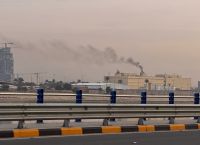 Τραμπ απειλεί το πετρέλαιο του Ιράν μετά τα αμερικανικά πλήγματα στη νήσο Χαργκ