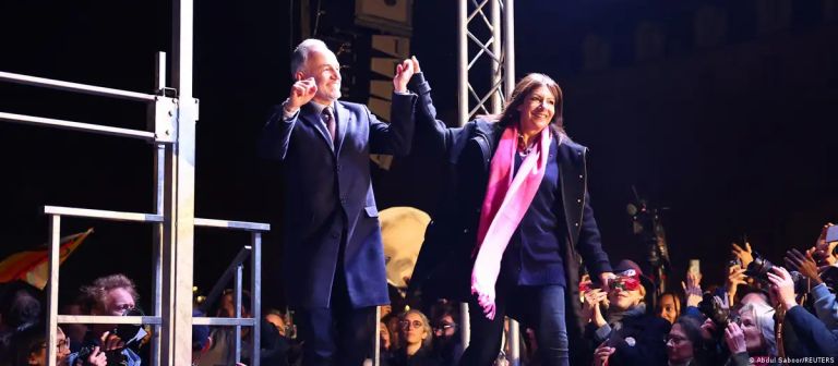 Γλυκόπικρη γεύση για όλους από τις δημοτικές στη Γαλλία