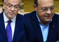 ΣΥΡΙΖΑ vs Φλωρίδης: “ΝΤΡΟΠΗ” για τη δίκη των Τεμπών – Κατηγορίες για συγκάλυψη και σαμποτάζ