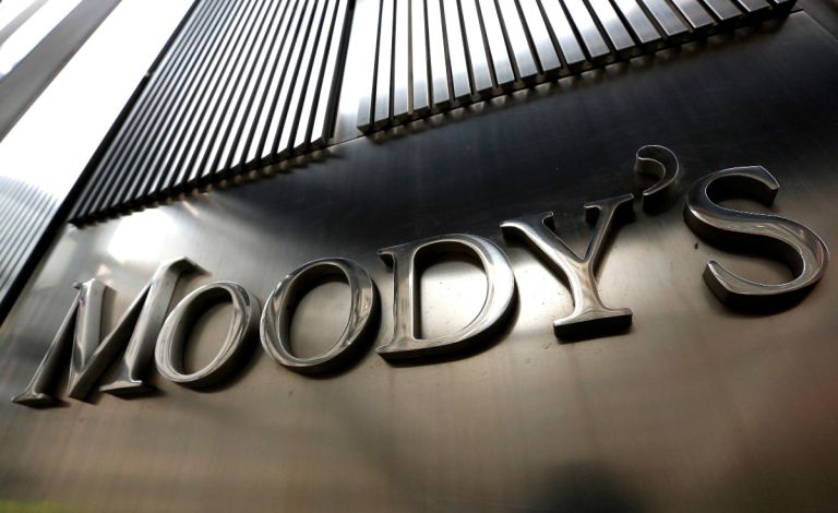 Moody’s: Πρωτογενή πλεονάσματα άνω του 3% για την Ελλάδα έως το 2027