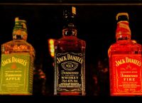 Συγχώνευση Pernod Ricard – Brown-Forman: Δημιουργείται ένας Παγκόσμιος Γίγαντας στα Αλκοολούχα Ποτά