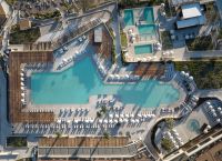 Με 710 εκατ. ευρώ χρηματοδοτούνται τα Ella Resorts