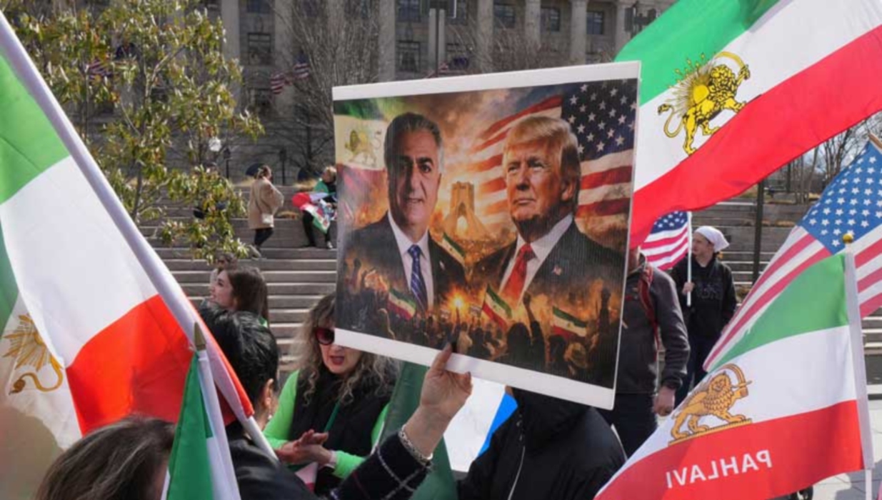 Ανταγωνιστικές Προθέσεις και Εξωτερική Παρέμβαση: Το Πολιτικό Μέλλον του Ιράν σε Κρίση