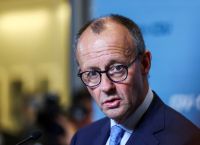 Μερτς: Ζητά «οδικό χάρτη» για τον τερματισμό του πολέμου στο Ιράν