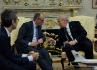 Ο πόλεμος των ΗΠΑ κατά του Ιράν: Μια νέα εξάρτηση της Ευρώπης από την Ουάσιγκτον