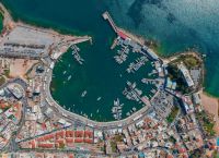 Ο Πειραιάς για πρώτη φορά στους κορυφαίους προορισμούς του κόσμου για solo ταξίδια