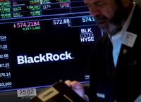 BlackRock: Προειδοποίηση για παγκόσμια ύφεση αν το πετρέλαιο φτάσει τα 150 δολάρια