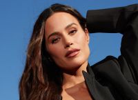 Sheena Zadeh: Πώς έχτισε την Kosas των 150 εκατ. και βλέπει παγκόσμια επέκταση