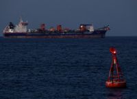 Ιράν: «Άνοιξε» επιλεκτικά το Ορμούζ και φρέναρε την εκτίναξη του πετρελαίου