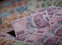 Ιστορικό «Ξεπούλημα» Χρυσού από την Τουρκία – Πάνω από 58 Τόνους και 8 Δισ. Δολάρια για τη Στήριξη της Λίρας