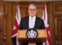 Starmer: Η Βρετανία προετοιμάζεται για παρατεταμένη σύγκρουση στη Μέση Ανατολή