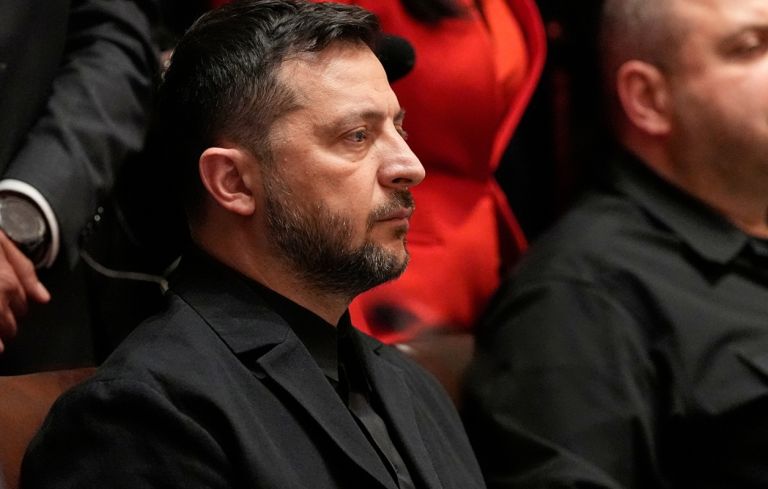 «Ζελένσκι: Η πρόταση των ΗΠΑ για Ντονμπάς είναι υψηλού ρίσκου» – Ουκρανία, drones και γεωπολιτικές ισορροπίες