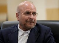 Μέση Ανατολή στο «Κόκκινο»: Μυστική Άδεια σε Γκαλίμπαφ εν Μέσω Πολέμου