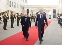 Μητσοτάκης: Τηλεφωνική επικοινωνία με τον Αμπάς– Στο επίκεντρο οι εξελίξεις στη Μέση Ανατολή