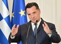 Άδωνις Γεωργιάδης: Η Ιστορική Δωρεά Χατζηιωάννου που Αλλάζει την Υγεία στα 47 Νησιά!