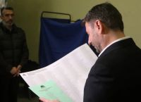 Νέα ΚΕ ΠΑΣΟΚ: Πρωτιές, στρατόπεδα και μάχη επιρροής στην επόμενη μέρα