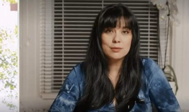 Άννα Τσουκαλά για την απόκτηση του γιου της στα 51 της: Η εξωσωματική είναι ένα δύσκολο κομμάτι που έχει πόνο