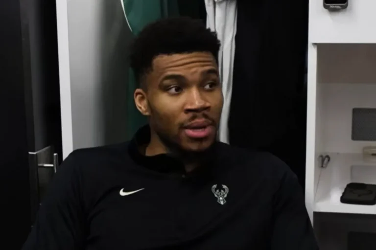 Αντετοκούνμπο: «Ήθελα να επιστρέψω στο παιχνίδι, αλλά μου είπαν ότι δεν αξίζει»