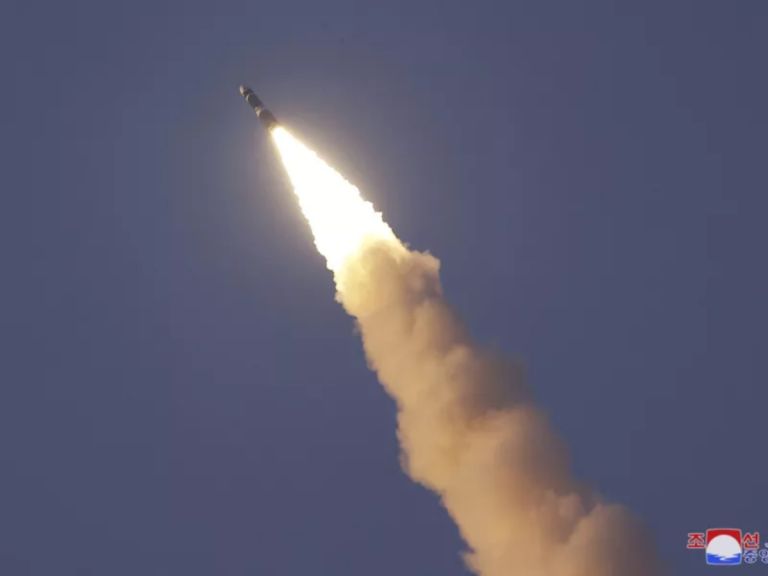 Η Τουρκία αντιμετωπίζει βαλλιστικό πύραυλο – Εξουδετερώθηκε πριν εισέλθει στον εναέριο χώρο