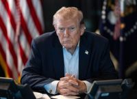 Τραμπ: «Σύντομα θα μάθετε τι θα συμβεί με το τελεσίγραφο για τους σταθμούς ηλεκτρικής ενέργειας του Ιράν»