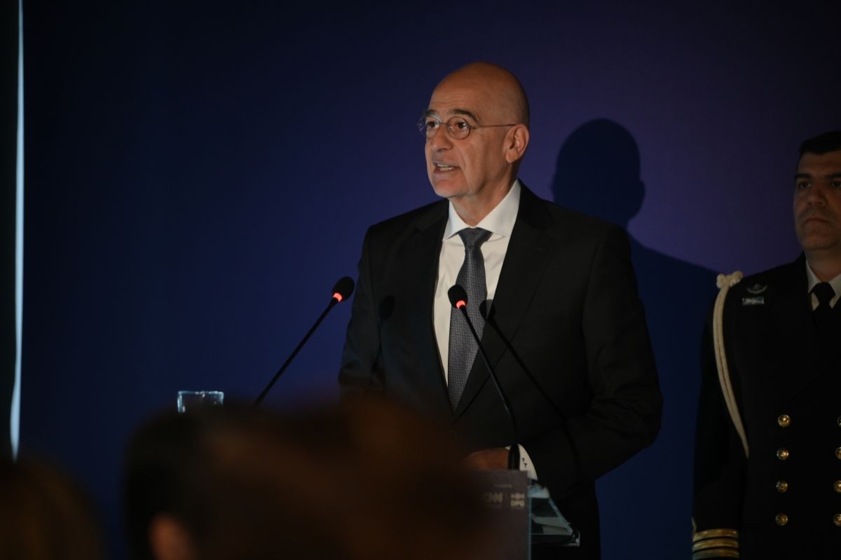 Δένδιας για εξοπλισμούς: Είμαστε υποχρεωμένοι να επενδύσουμε στην αμυντική μας δυνατότητα