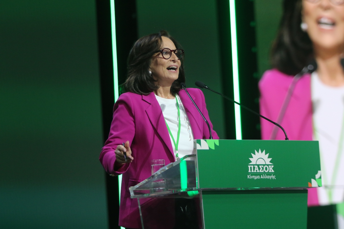 Άννα Διαμαντοπούλου: “Την περίοδο των μνημονίων είδα να ασπρίζουν τα μαλλιά μου σε μια νύχτα”