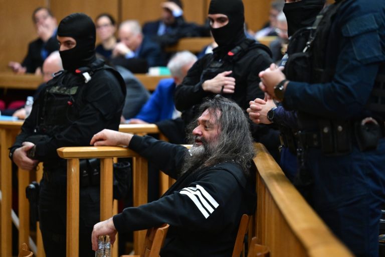 Δίκη Χρυσής Αυγής: Να μην αναγνωριστεί κανένα ελαφρυντικό στους καταδικασθέντες, ζήτησε η εισαγγελέας