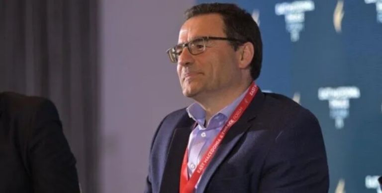 «Deal-πακέτο» για 22 αεροδρόμια: Η Αλεξανδρούπολη ανοίγει τον χορό των ιδιωτικοποιήσεων