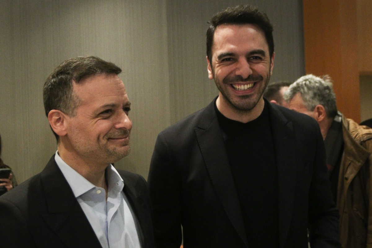 ΠΑΣΟΚ σε τροχιά σύγκρουσης πριν το Συνέδριο – Δούκας & Χριστοδουλάκης «φρένο» στην ένταση