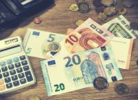 Μακροχρόνια ανέργοι: Από τα 200€ και 300€ επιδόματα έως δωρεάν μετακινήσεις-Ποια επιδόματα δικαιούστε