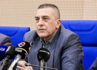 Ο Κουρέτας απαντά στον Φλωρίδη για αίθουσα Τεμπών: «Προσωπική επιλογή του υπουργού, κόστος 1,3 εκ.»