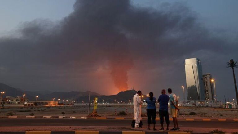 Κλιμάκωση στη Μέση Ανατολή: Τα ΗΑΕ παγώνουν ιρανικά κεφάλαια – Το Ισραήλ χτυπά 500 στόχους στον Λίβανο