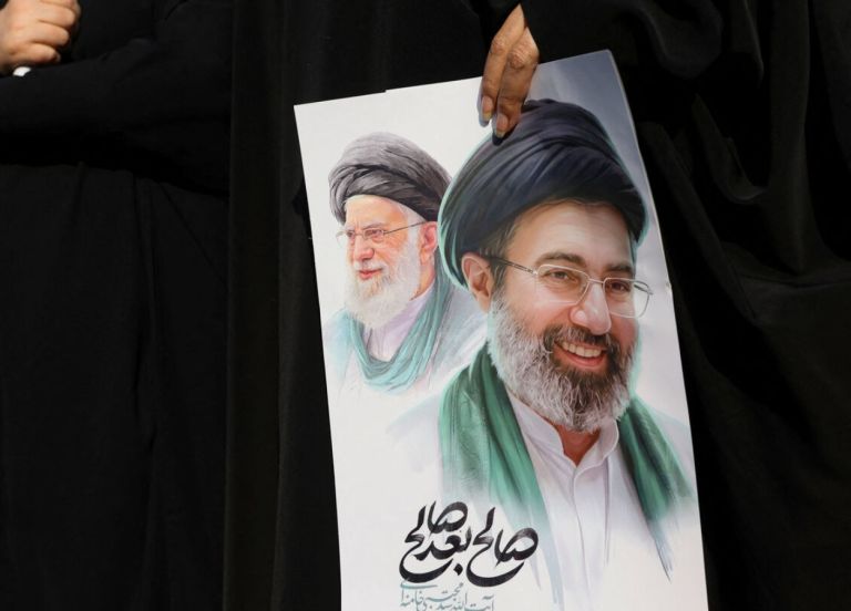 Στενά του Ορμούζ: το «θανατηφόρο όπλο» του Ιράν και το γεωπολιτικό πόκερ ΗΠΑ-Ισραήλ