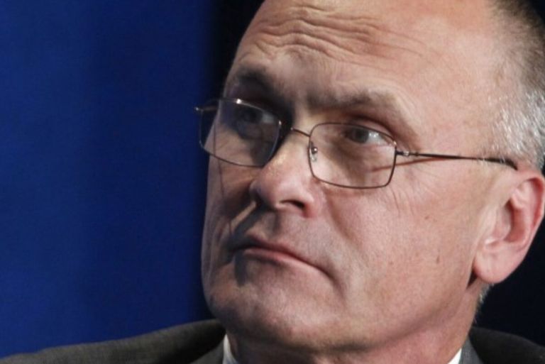 Αμερικανός πρέσβης στην ΕΕ: Η απόρριψη της εμπορικής συμφωνίας ΗΠΑ-ΕΕ θα ήταν «οικονομική αμέλεια»