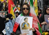 Το Μυστήριο του Μοτζτάμπα: Ποιος Πραγματικά Ελέγχει το Ιράν;