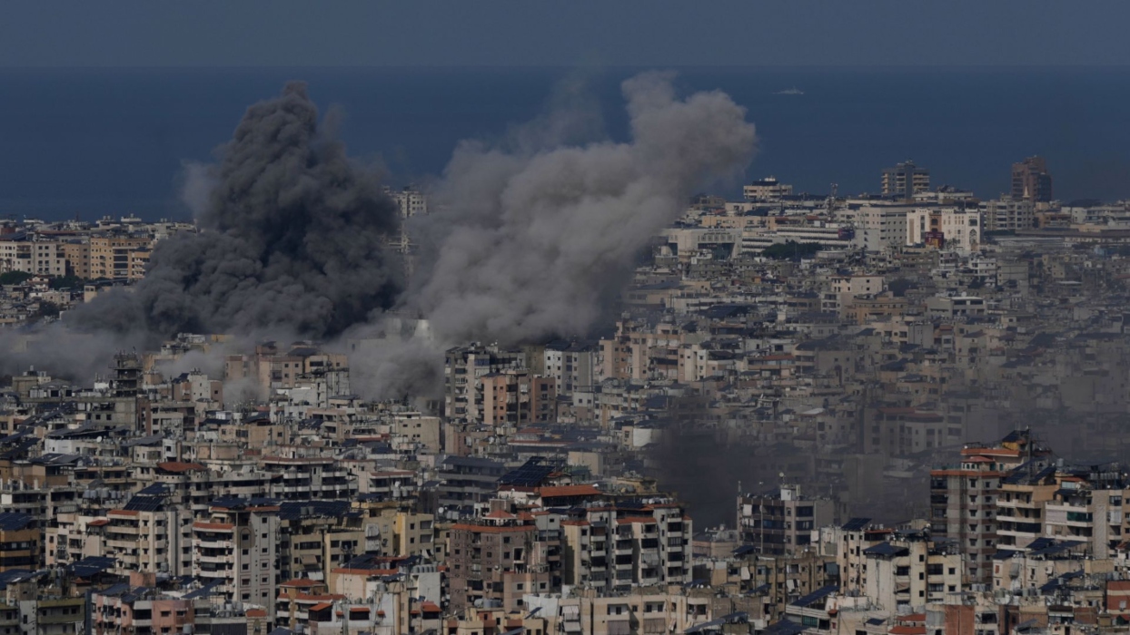 Πέμπτη μέρα πολέμου στη Μέση Ανατολή–Νέα θύματα σε Κουβέιτ και Λίβανο,Τραμπ: Ο πόλεμος θα διαρκέσει εβδομάδες