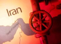 Στενά του Ορμούζ: Η Στρατηγική Αναμονής των ΗΠΑ Αντιμέτωπη με τον Κίνδυνο