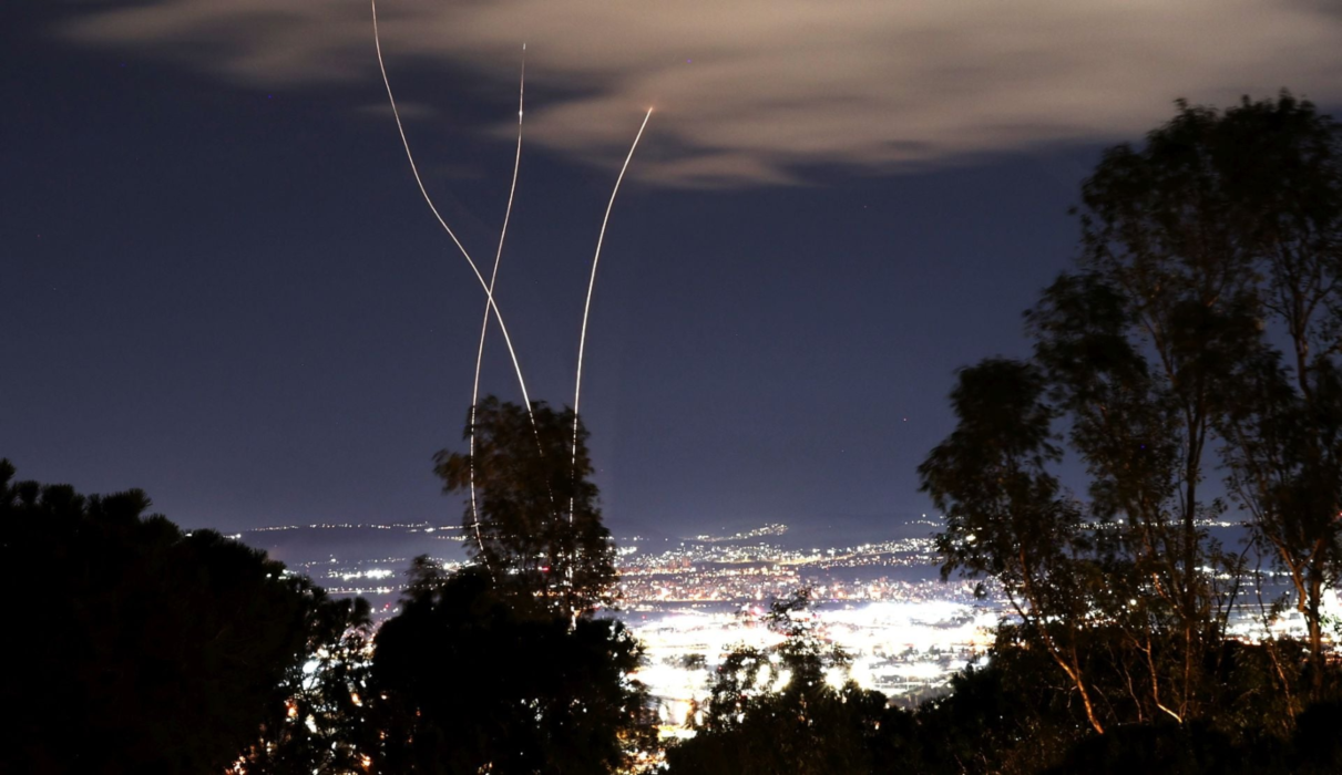 Κρίσιμη Έλλειψη Αντιπυραυλικών: ΗΠΑ & Ισραήλ Στον Κίνδυνο Αν Χτυπήσει ξανά η Τεχεράνη
