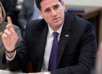 Ο “εγκέφαλος” του Νετανιάχου επιστρέφει: Ποιος κινεί τα νήματα στον πόλεμο με το Ιράν