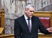 Αντίστροφη μέτρηση για τον κατώτατο μισθό σε ιδιωτικό και δημόσιο τομέα – Από 1η Απριλίου η αύξησή του