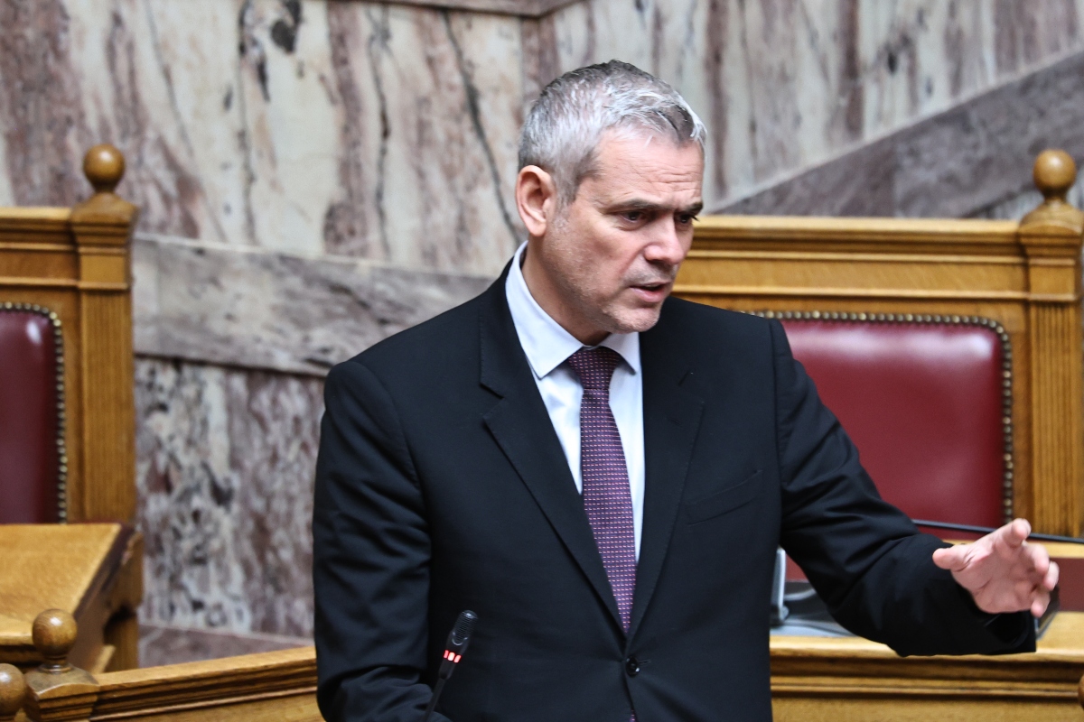 Αντίστροφη μέτρηση για τον κατώτατο μισθό σε ιδιωτικό και δημόσιο τομέα – Από 1η Απριλίου η αύξησή του