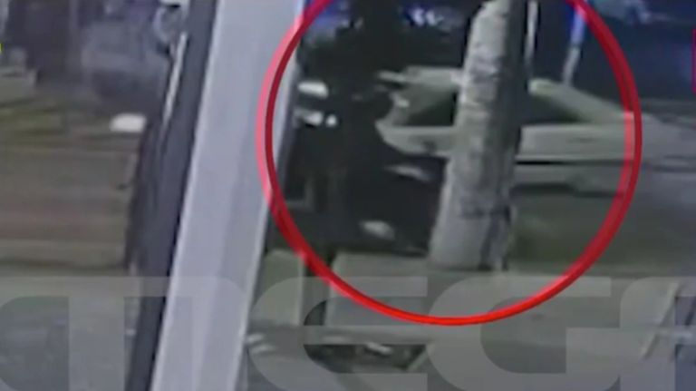 Κινηματογραφική καταδίωξη 19χρονου στο Χαλάνδρι που οδηγούσε μεθυσμένος,συγκρούστηκε και με τους αστυνομικούς