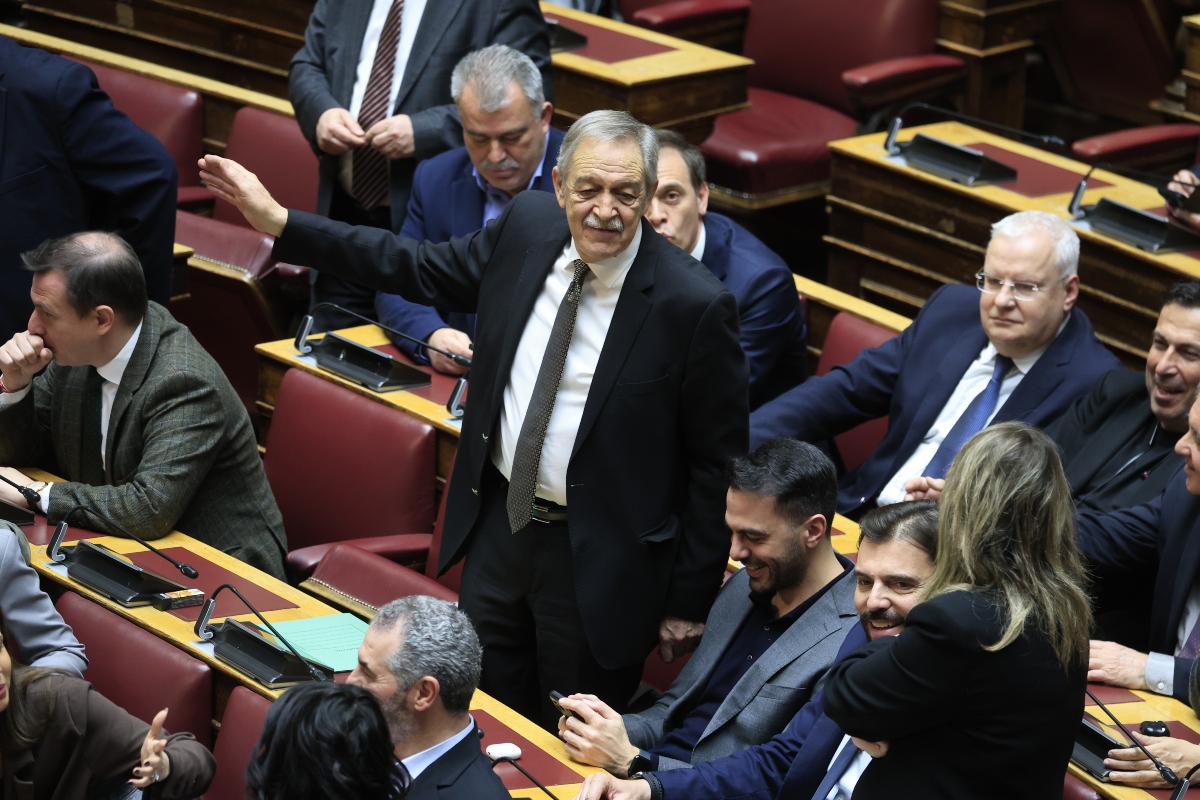 Ο Πάρις Κουκουλόπουλος εξελέγη πέμπτος Αντιπρόεδρος της Βουλής με ευρεία πλειοψηφία