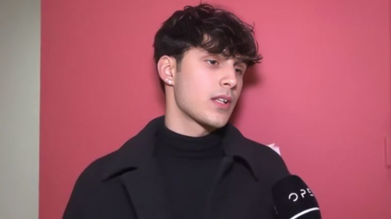 Μπάμπης Λαζαρίδης για τον γιο της  Μαλλιωτάκη: Δεν μιλάω με τον αδερφό μου, μεγαλώσαμε χωριστά