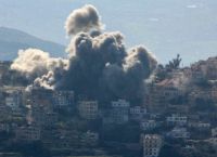 ΦΩΤΙΑ ΣΤΗ ΜΕΣΗ ΑΝΑΤΟΛΗ: Το Ισραήλ βομβαρδίζει την Τεχεράνη – «Παραδοθείτε ή πεθάνετε», απειλεί ο Τραμπ