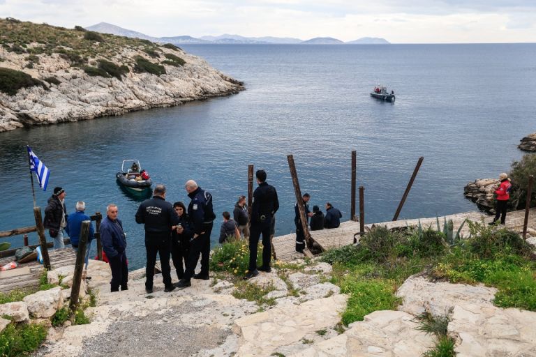 «Μέσα σε δύο δευτερόλεπτα τον είδα να χάνεται» – Η κατάθεση του δύτη που γλίτωσε στο «Πηγάδι του Διαβόλου»