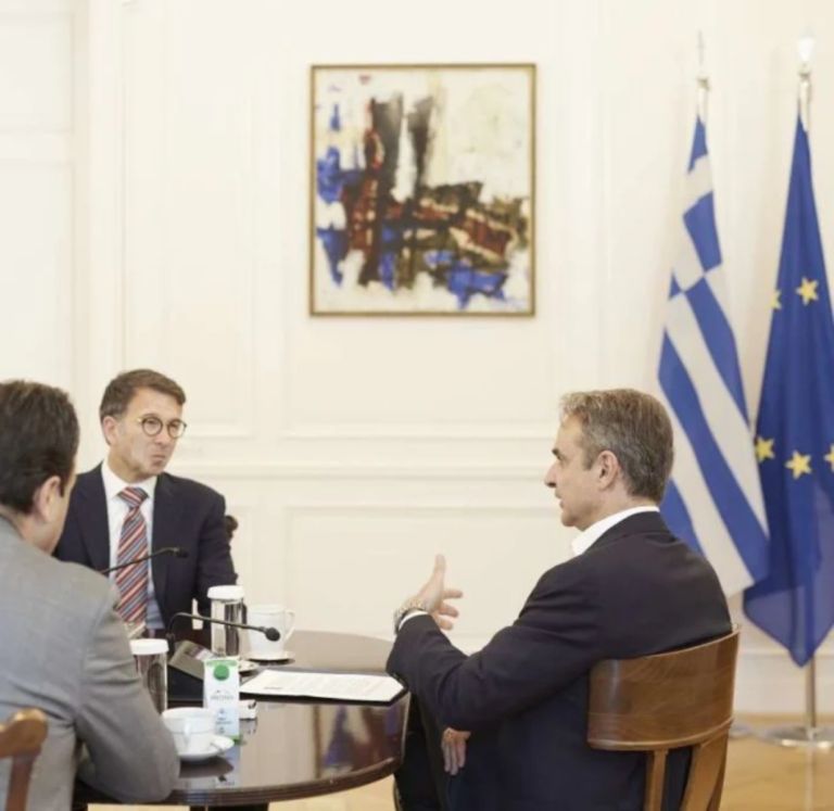 Ψηφιακή «μάχη» στα Βαλκάνια: Η Ελλάδα σχεδιάζει giga data center και φλερτάρει τους τεχνολογικούς κολοσσούς