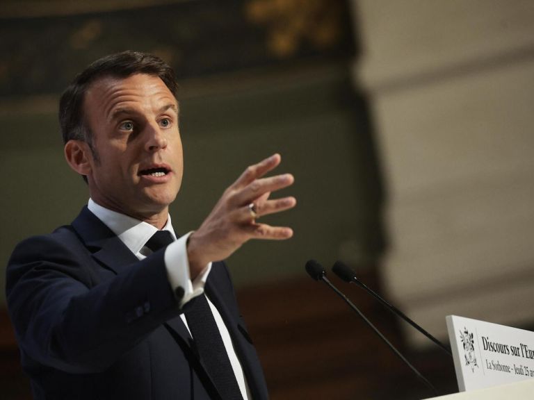 Στρατιωτική κίνηση-ματ Μακρόν: «Le Languedoc» στην Κύπρο, κόκκινη γραμμή στον Λίβανο